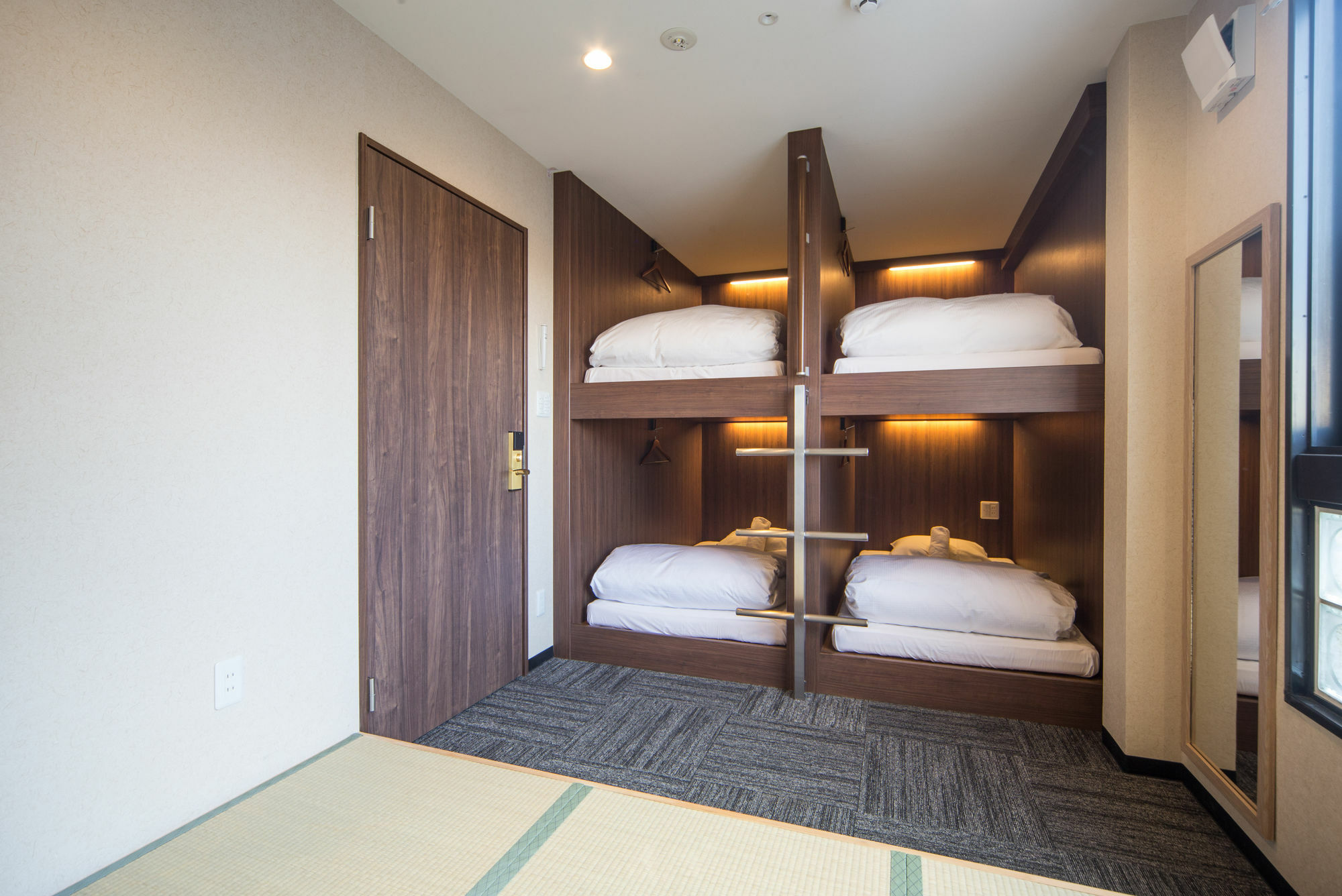 Mosaic Hostel Kyoto Ngoại thất bức ảnh